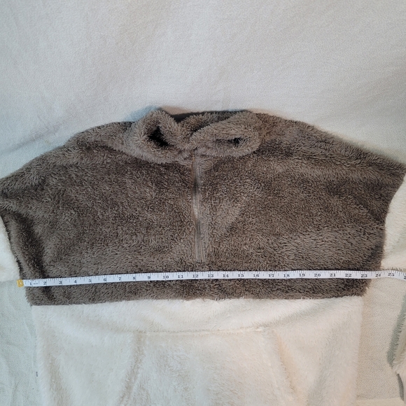 Hippie Rose Pullover, Cozy Two-Tone Fleece Pullover, WOMENS SMALL - Picture 7 of 8